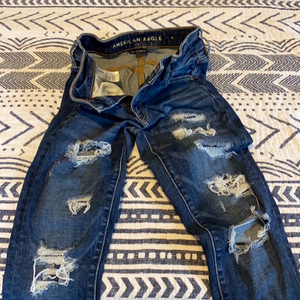 Like new American eagle skinny jeans size 2